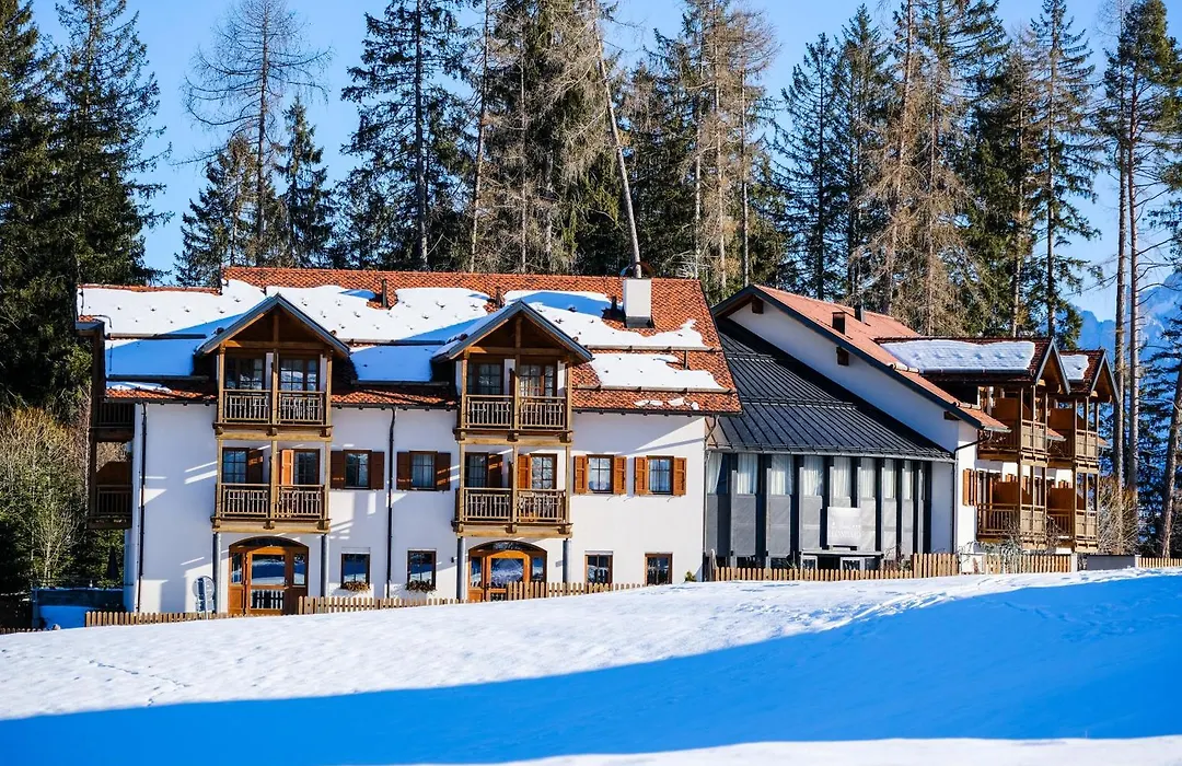 Hotel Leonhard-1